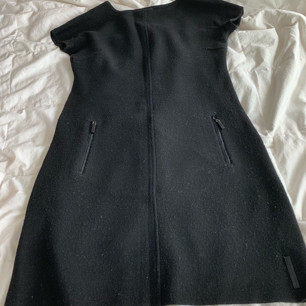 Merino wool two pockets zipped dress